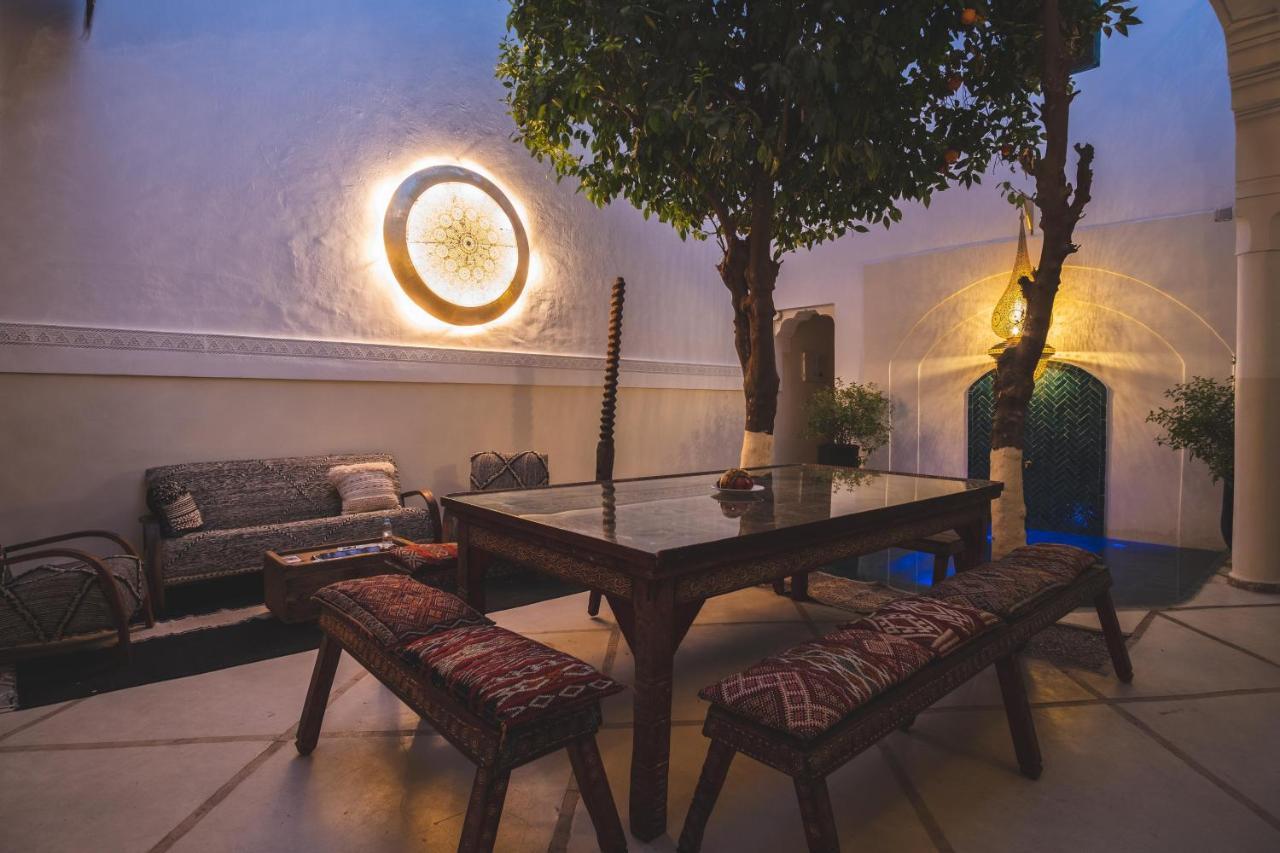Riad Villa Berna Under Swiss Management Marrakesh Bagian luar foto