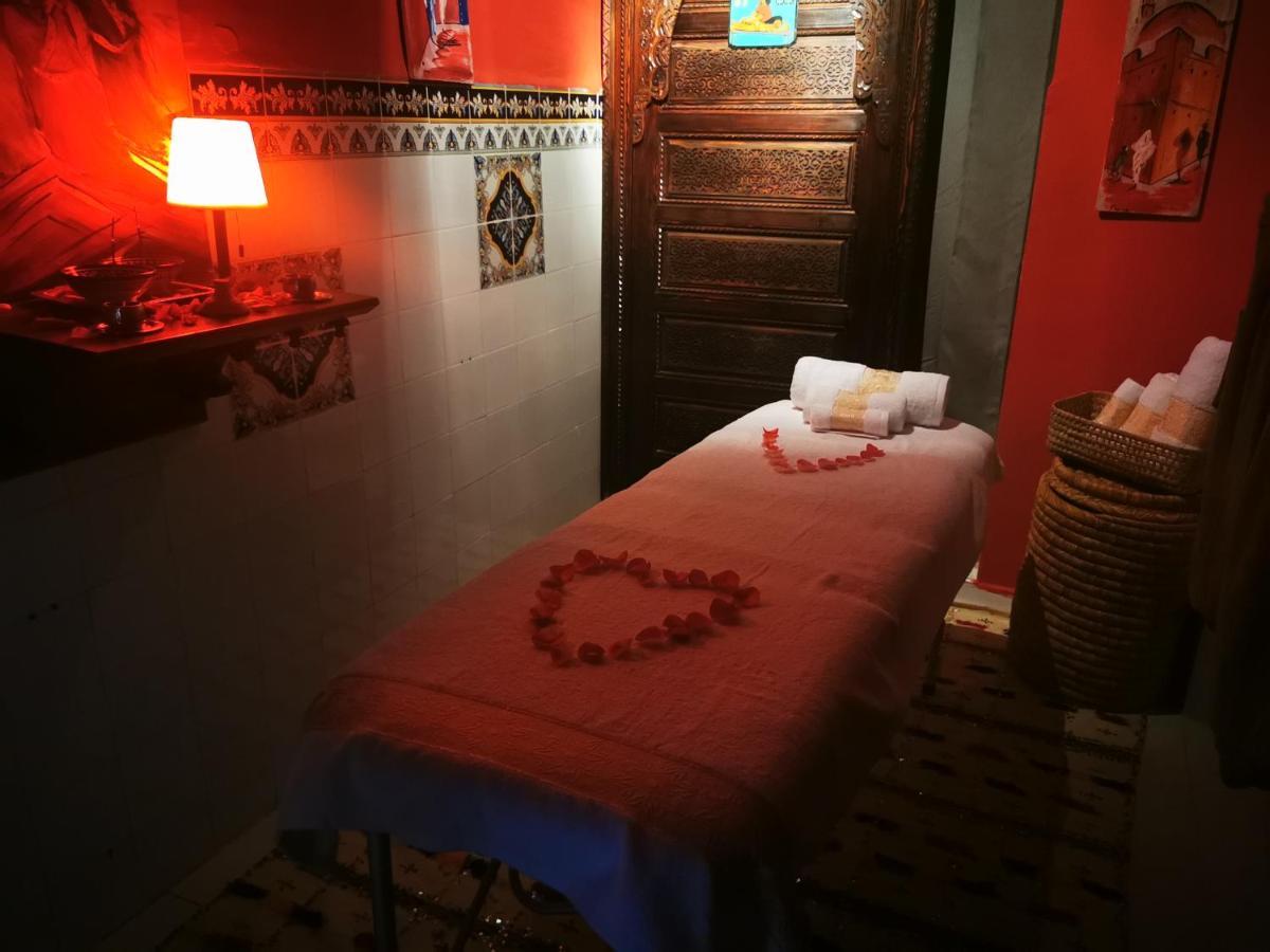 Riad Villa Berna Under Swiss Management Marrakesh Bagian luar foto