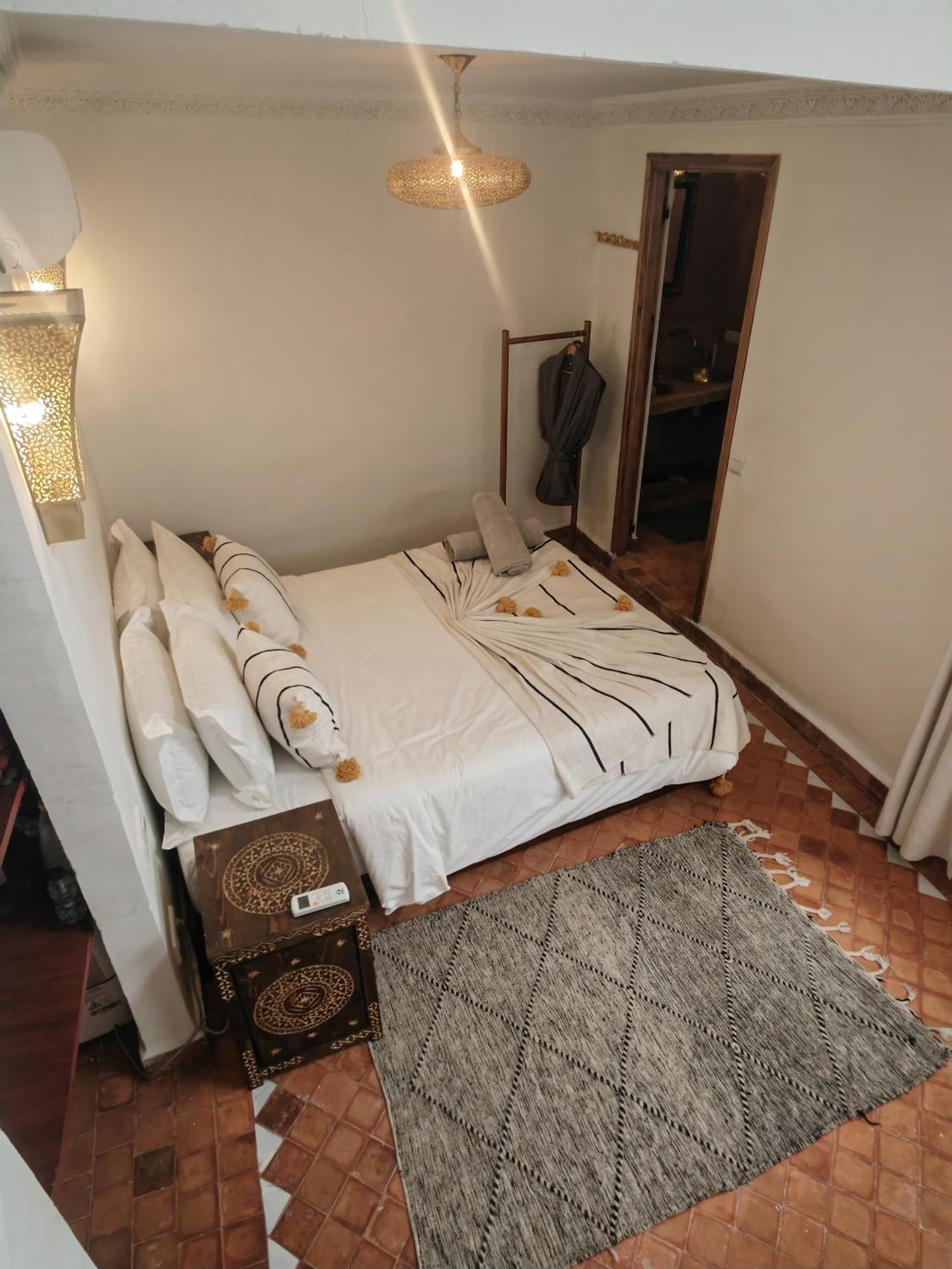 Riad Villa Berna Under Swiss Management Marrakesh Bagian luar foto