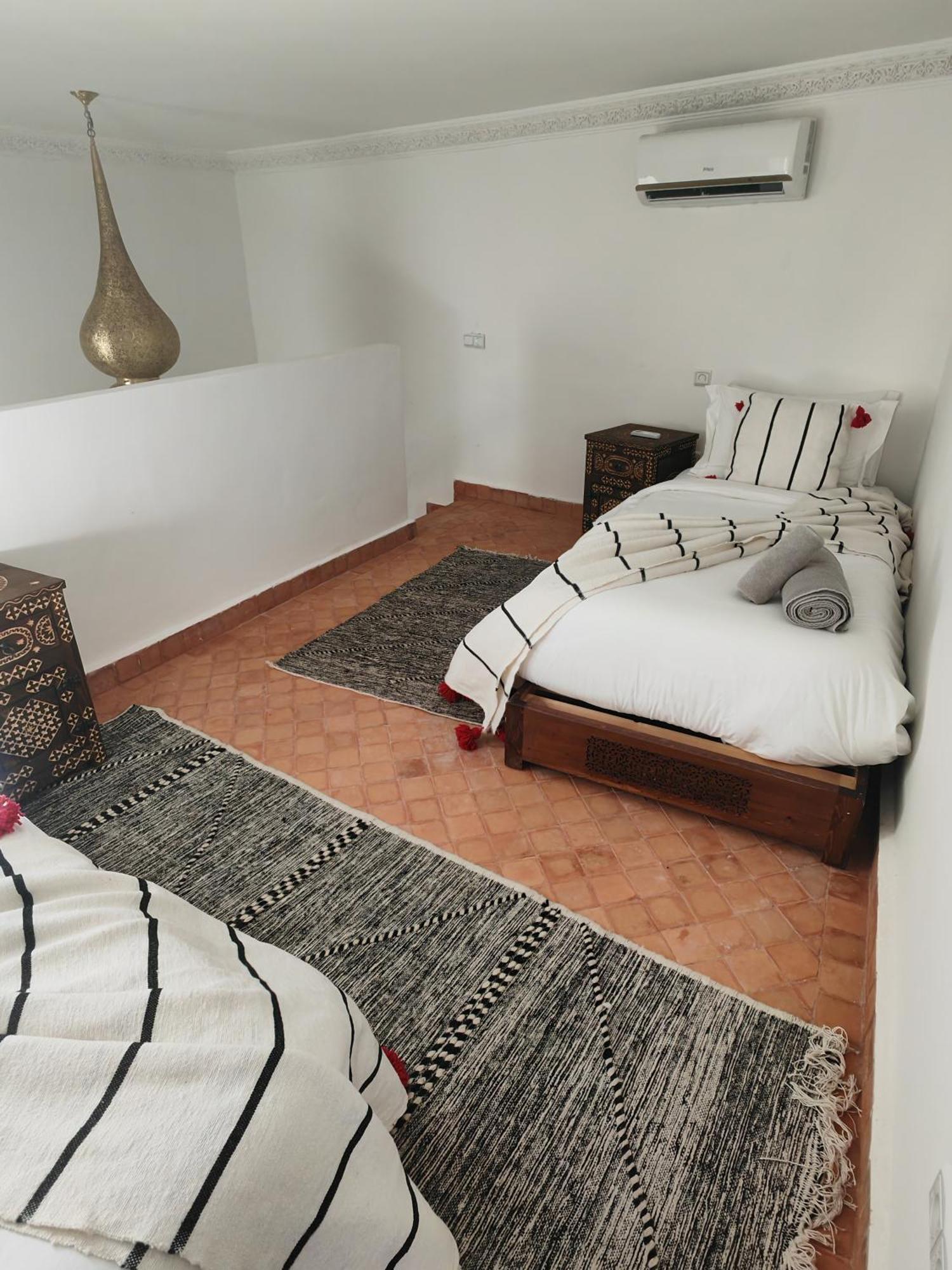 Riad Villa Berna Under Swiss Management Marrakesh Bagian luar foto